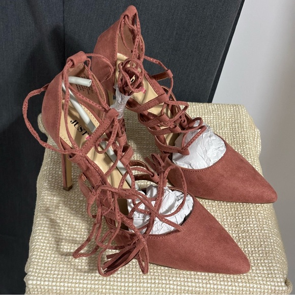 5/$50 Just Fab Strap Tie Pump | Size 8| "Connie" Style | Rosette - Picture 2 of 10